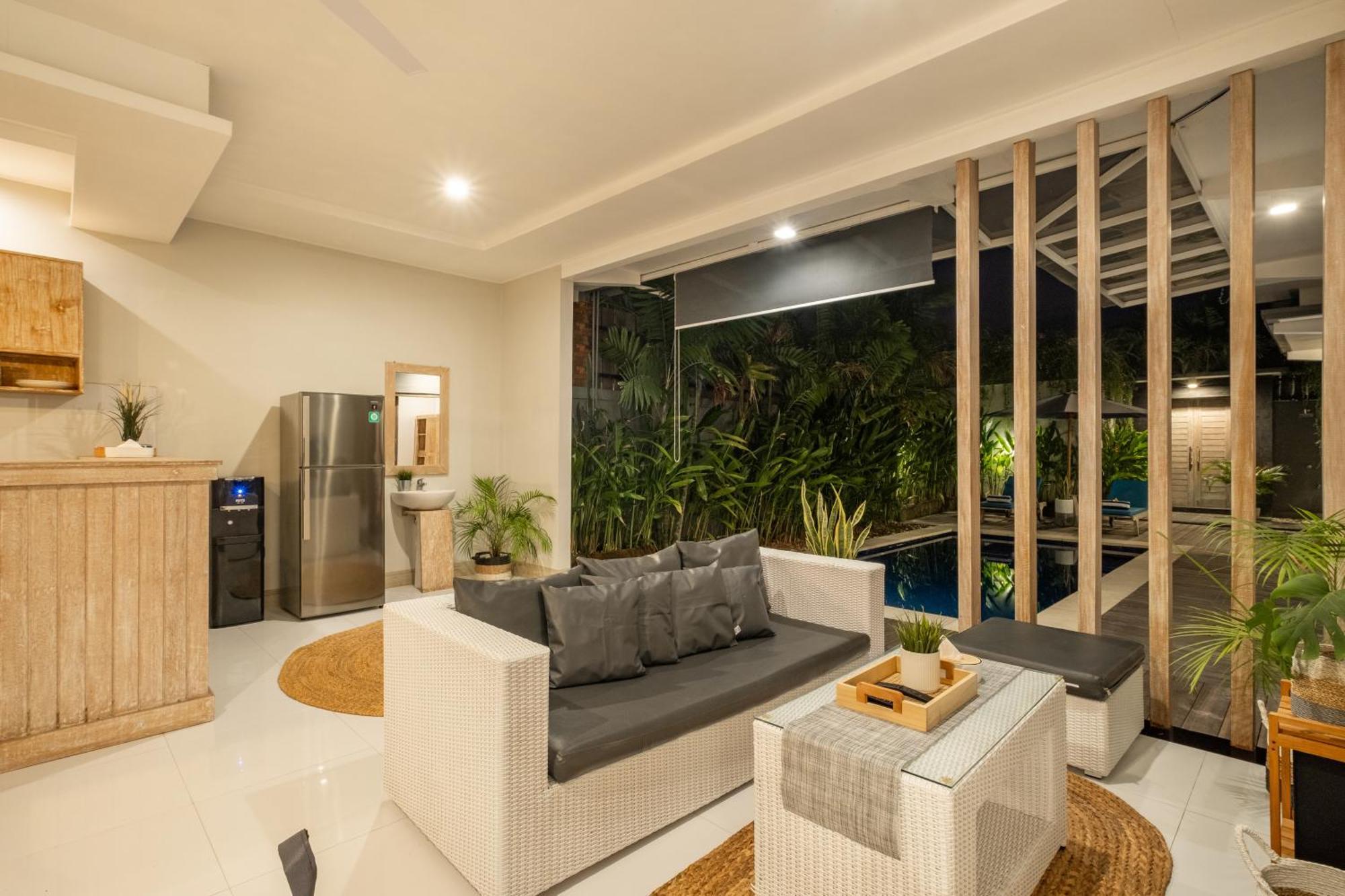 ☆ Villa Larissa ☆ Seminyak 2Br Pool Kuta Petitenget Szoba fotó